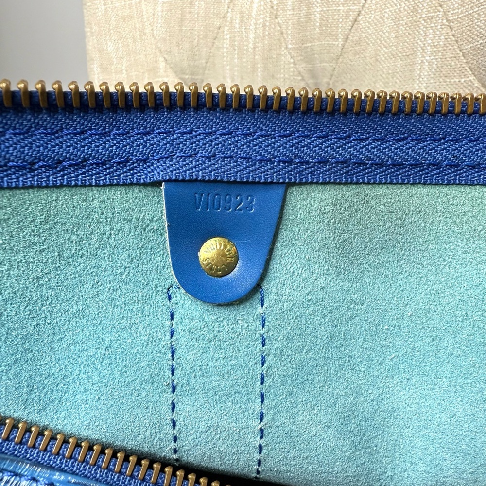 Louis Vuitton authentic Keepall 50 travel bag blue Epi leather unisex - Picture 15 of 16